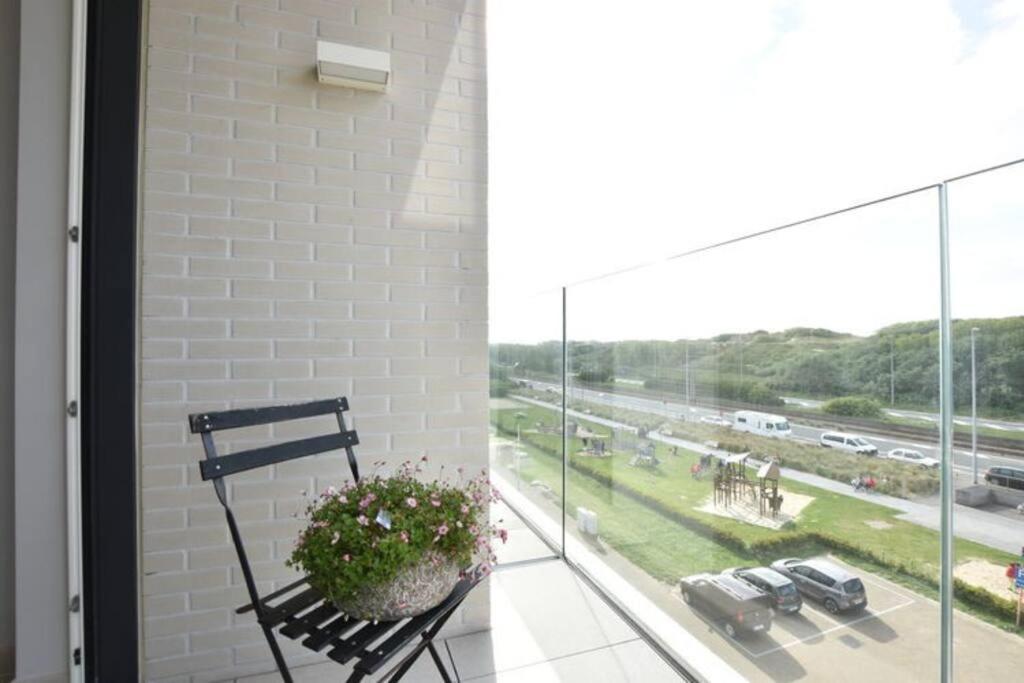 Luxe Apt In Centrum Bredene Overlooking The Dunes Bagian luar foto